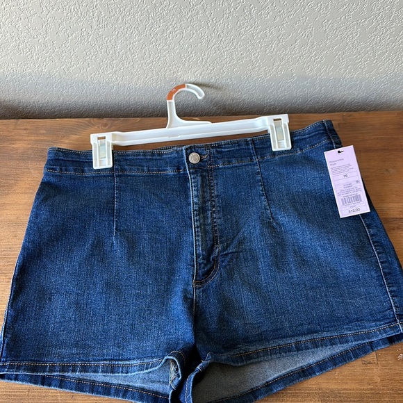 wild fable Pants - 🌞 NWT Wild Fable high rise denim shorts